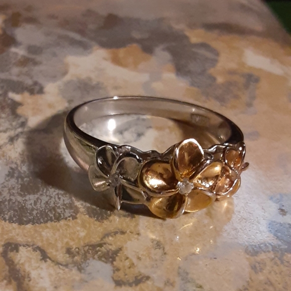 PLUMERA 3 FLOWER Tri-Color Sterling Ring cz 8.25 - Picture 6 of 6